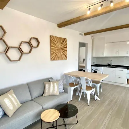 아파트 La Calma Sea View - Boutique Con Vistas